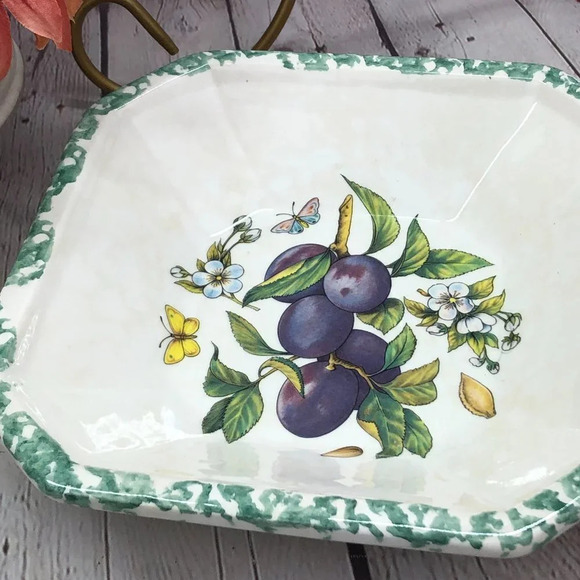 vintage serving pasta bowl fruit (PLUM) butterfly floral - Picture 2 of 7